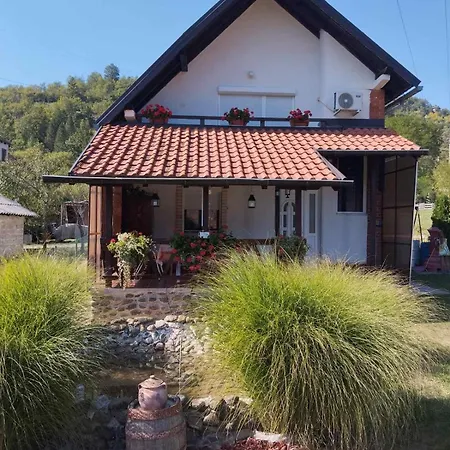 Villa Mir Mokra Gora Exterior photo