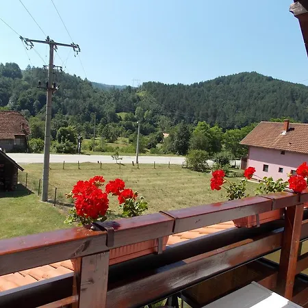 Villa Mir Mokra Gora Exterior photo