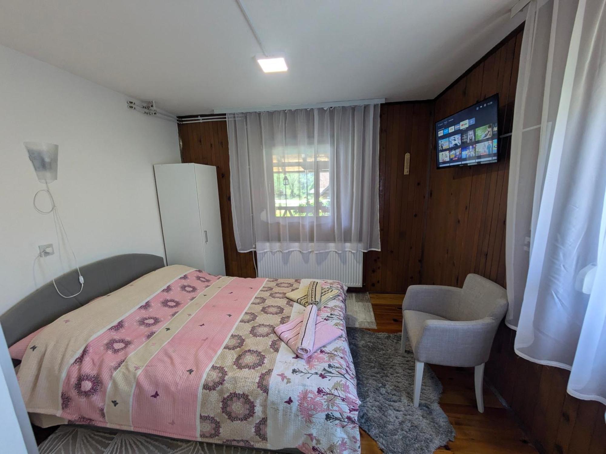 Apartment Mir